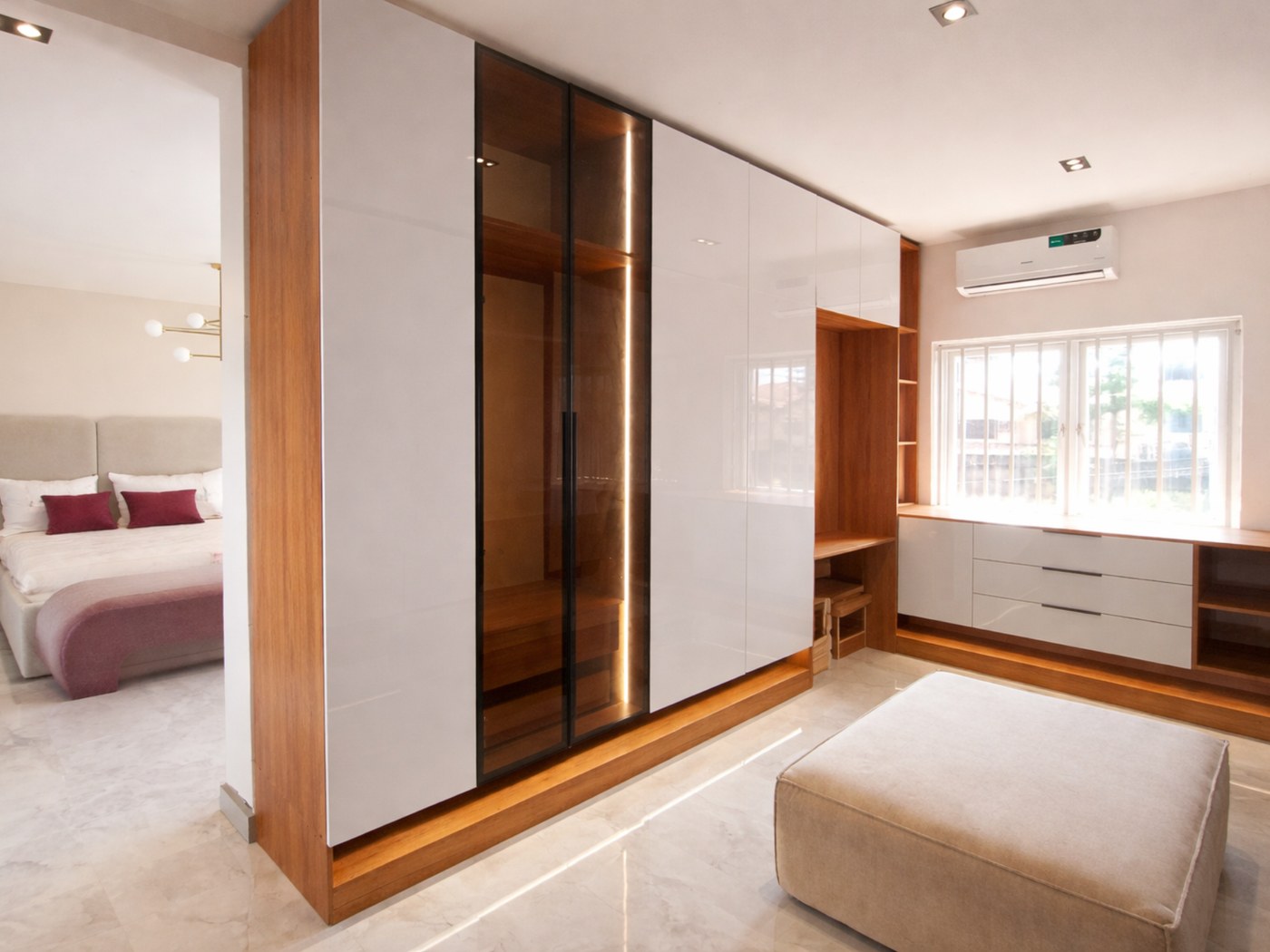 Premium Wardrobe with Glass Doors — Lekki photo 2